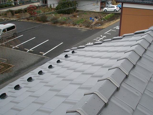 平板瓦で葺き替え工事